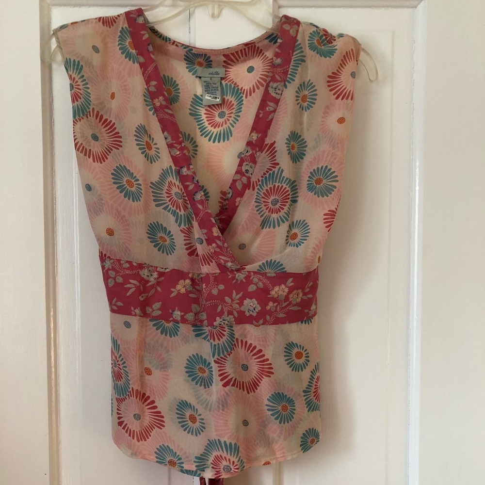 Vintage Anthropologie top by Odille. Size 6